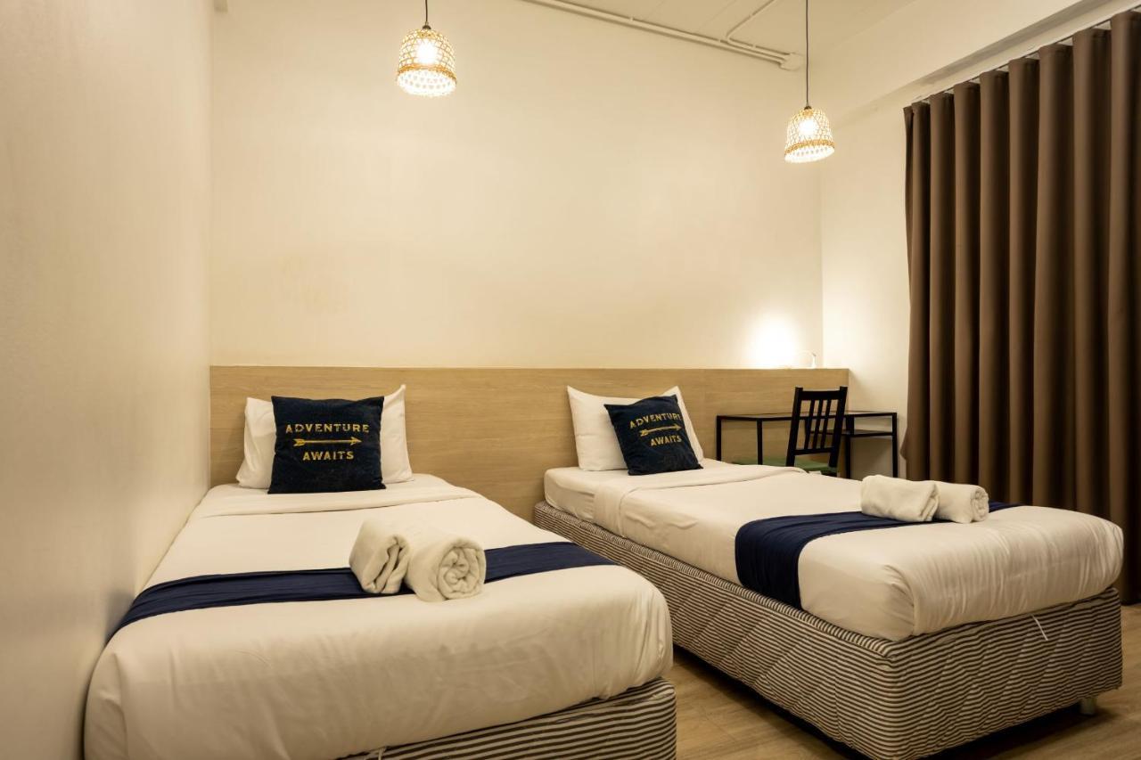Pakchong Center Poshtel Hotel Exterior photo